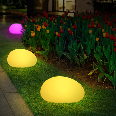 屋外 庭石 太陽光 芝生 灯 接頭 彩色のLED 太陽光灯